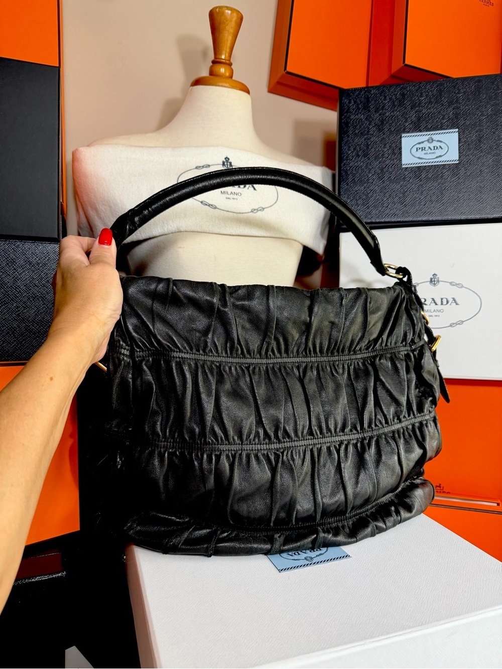 Prada 🌟 Black Runched Leather Shoulder Bag with Gold ! Offers always welcome! - Picture 10 of 16